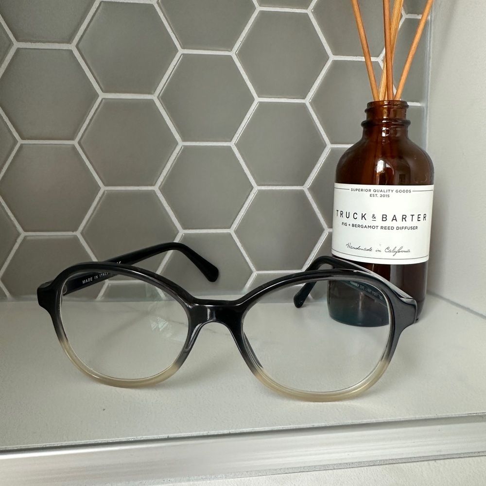 CHANEL Black and Gradient Grey Glasses with Quilted Case - Picture 8 of 9